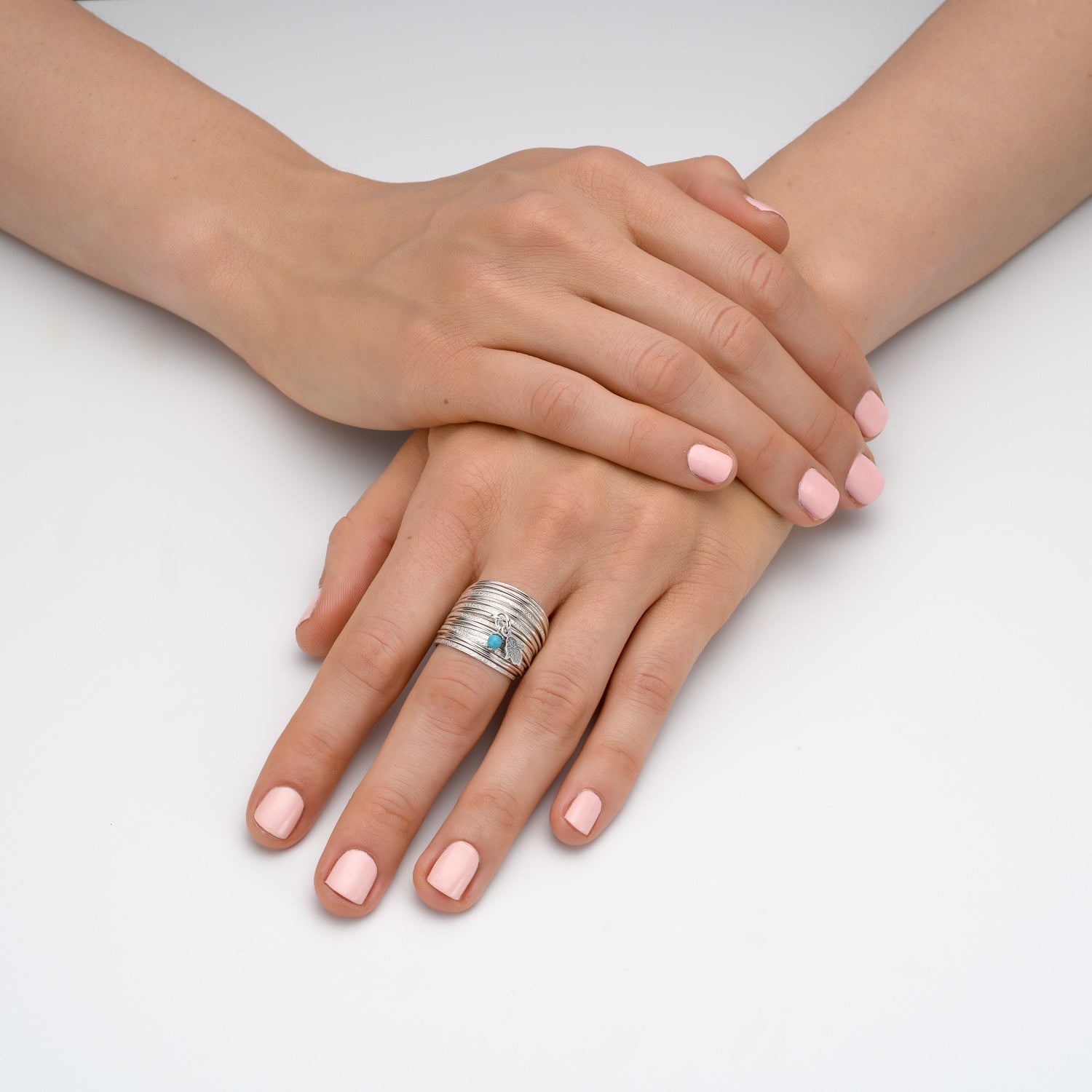 טבעת ספירלי חול לבן עם טיפת מזל (6086860439733)